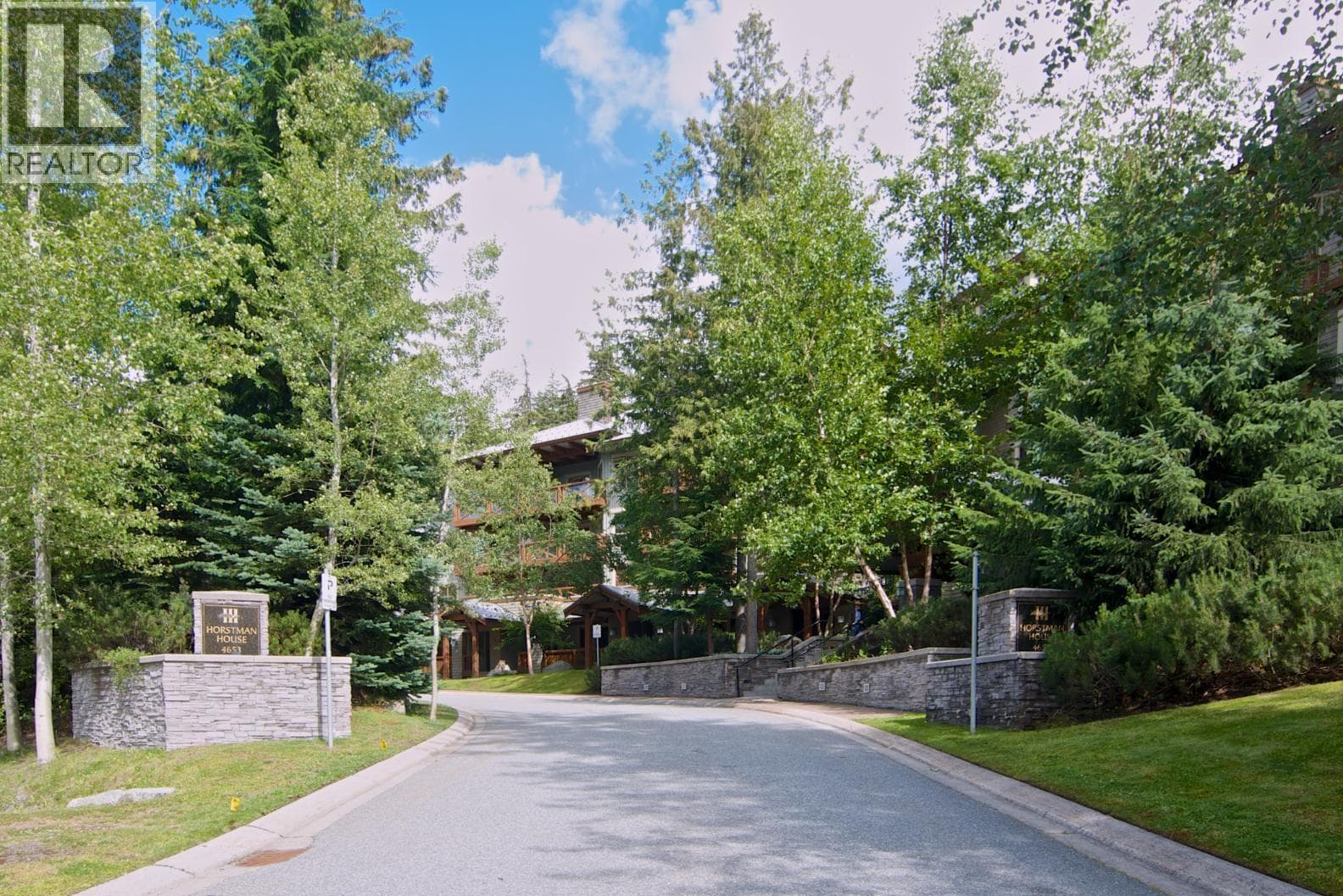 310G2 4653 BLACKCOMB WAY in 