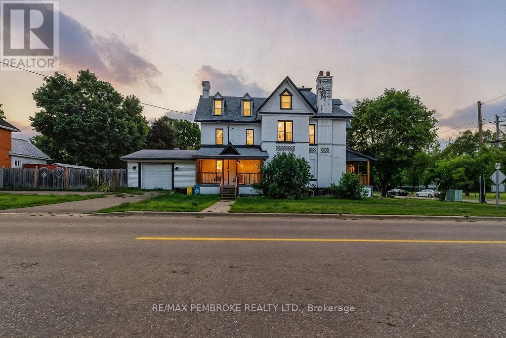 502 MARY STREET in 