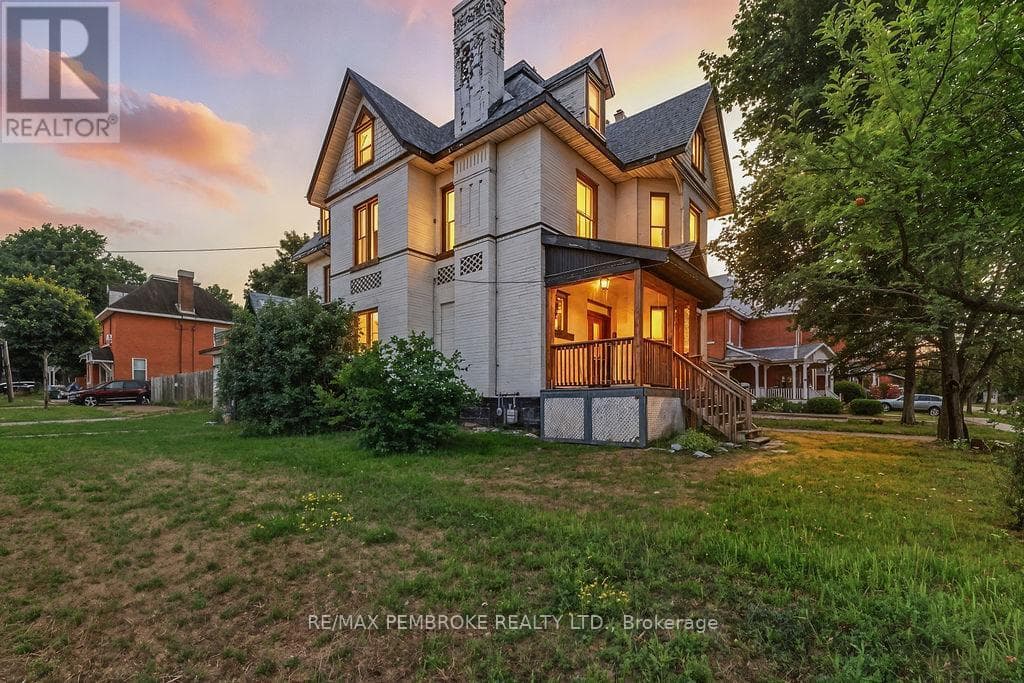502 MARY STREET, Renfrew County — photo 3