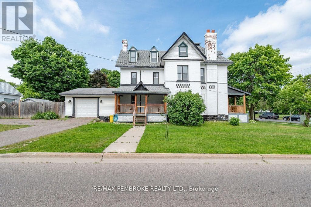 502 MARY STREET, Renfrew County — photo 5