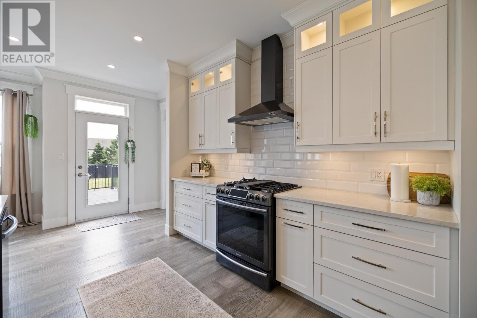 14 CRAIGAVON COURT in 