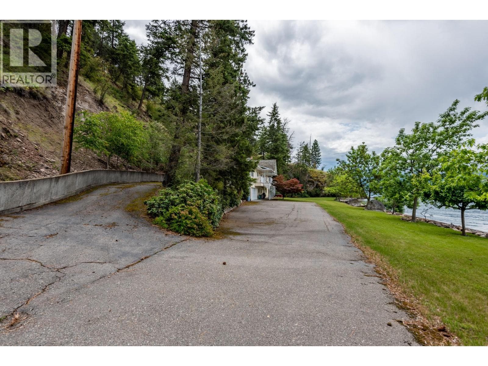 9990 Eastside Road Unit# 13, Interior REALTORS® — photo 5