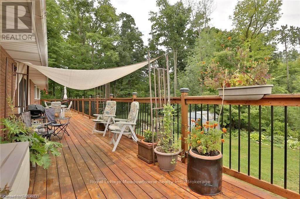 225/269 CAMPBELL AVENUE E, Oakville-Milton — photo 5