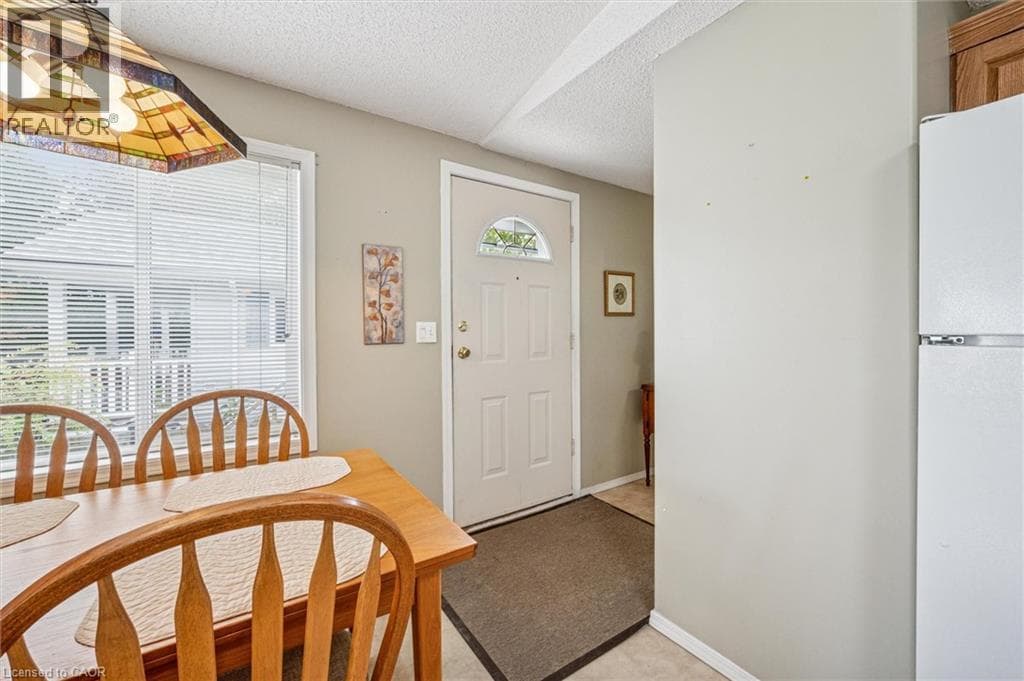 72 ASH AVENUE PVT — photo 3