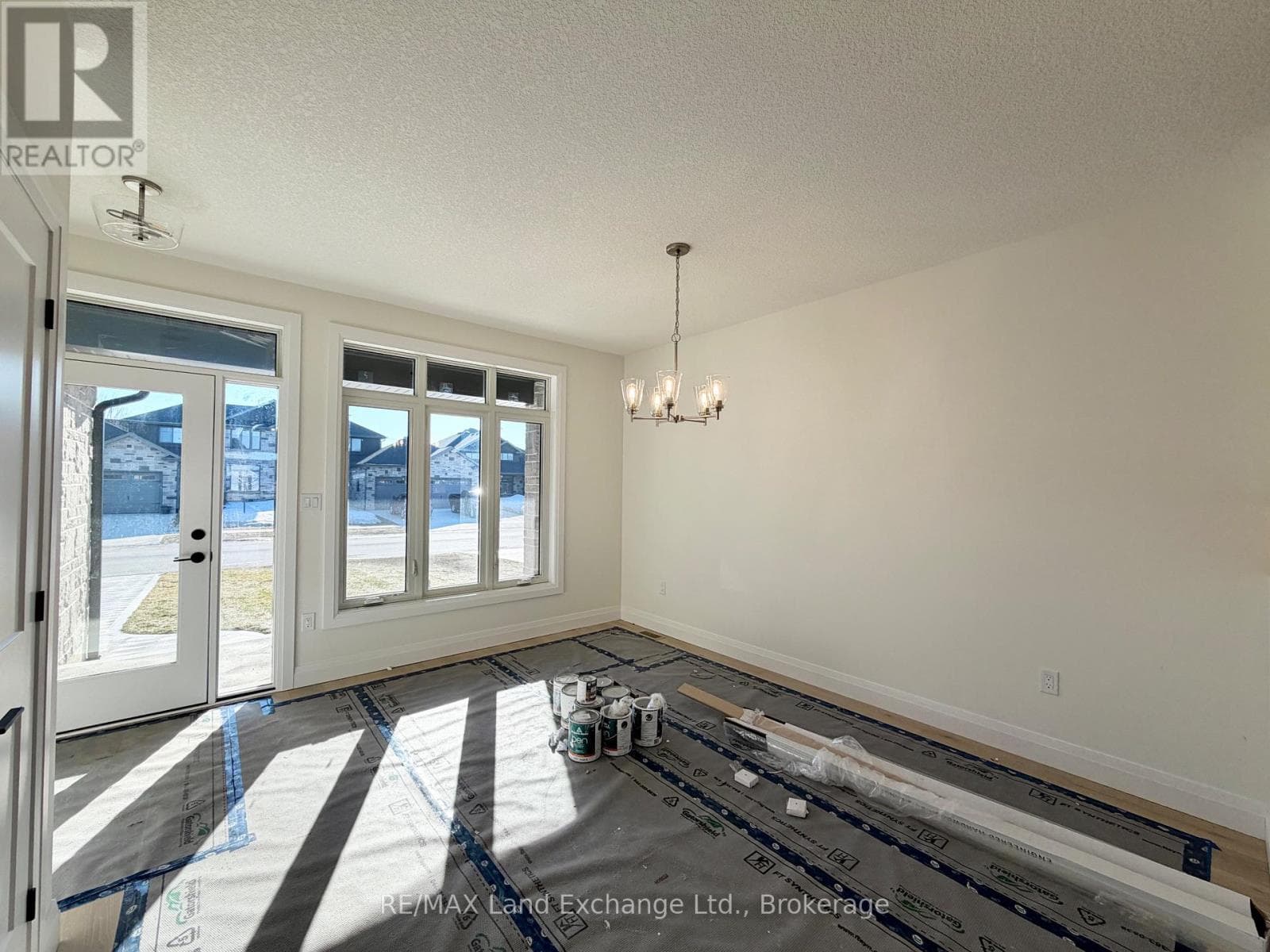 381 ROSNER DRIVE, OnePoint — photo 3