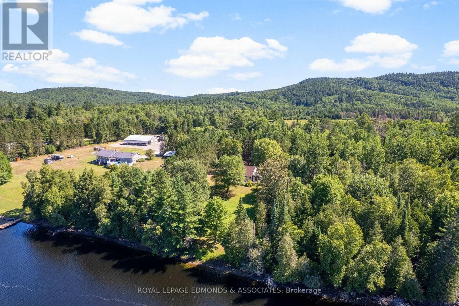 36 CRESCENT DRIVE, Renfrew County — photo 4