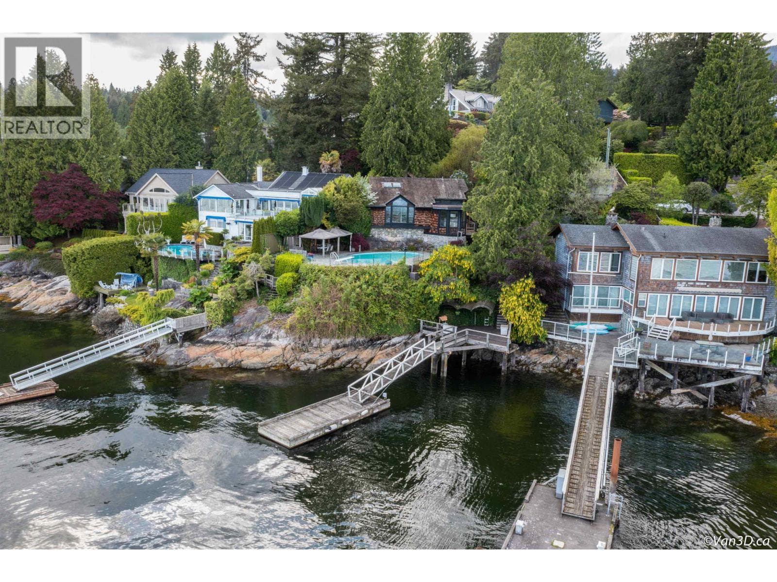 4541 STONEHAVEN AVENUE, Greater Vancouver — photo 3