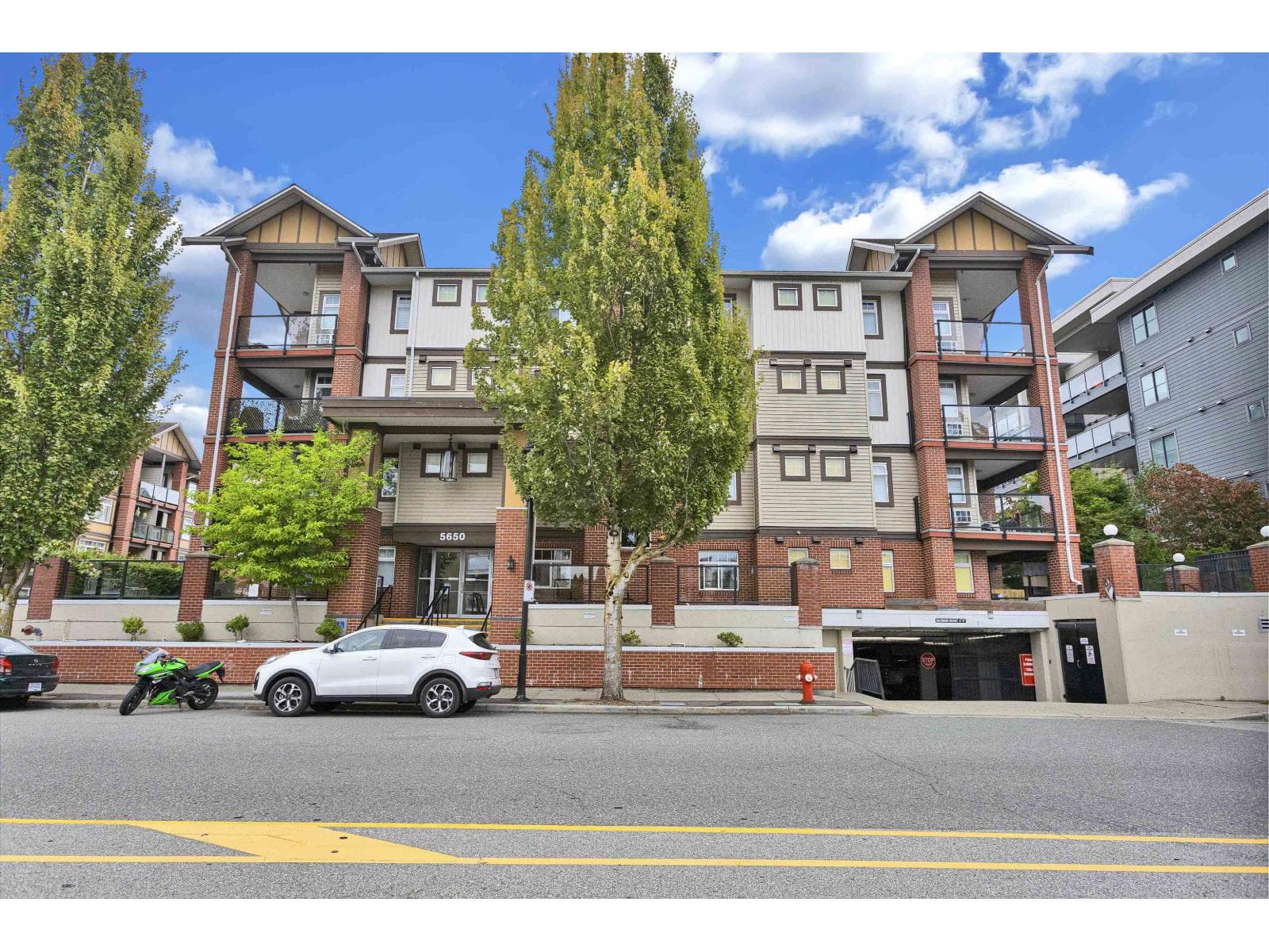 117 5650 201A STREET, Fraser Valley