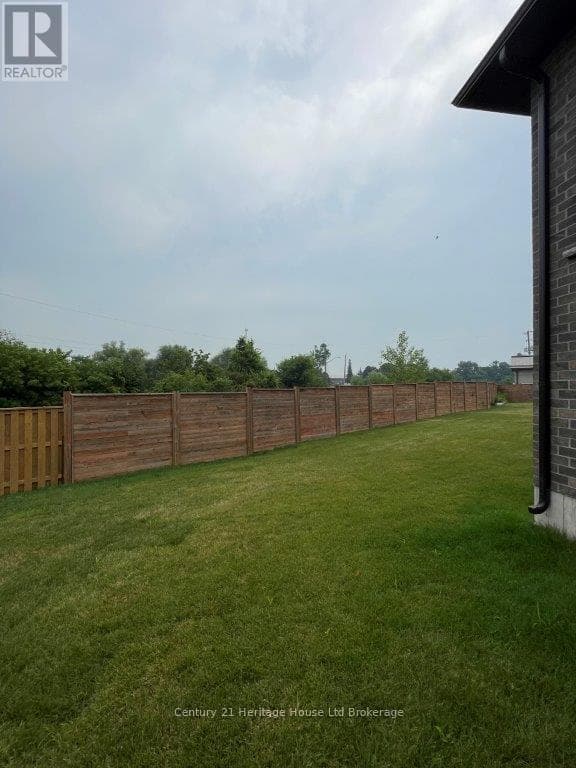 46 MATHESON CRESCENT — photo 4