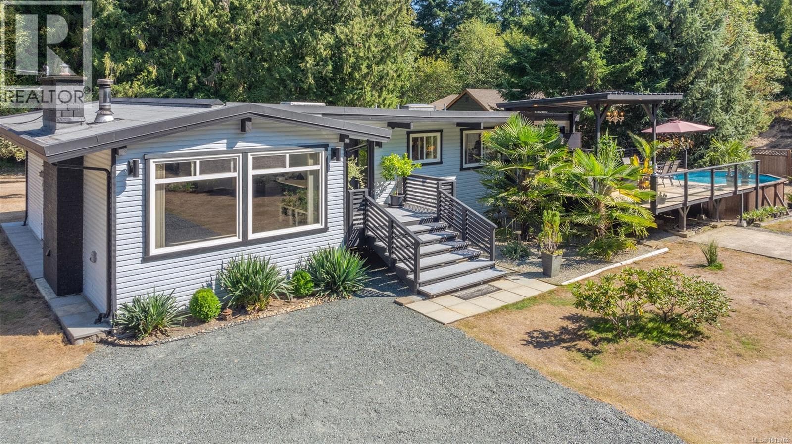 1353 Englishman River Rd, Vancouver Island — photo 4