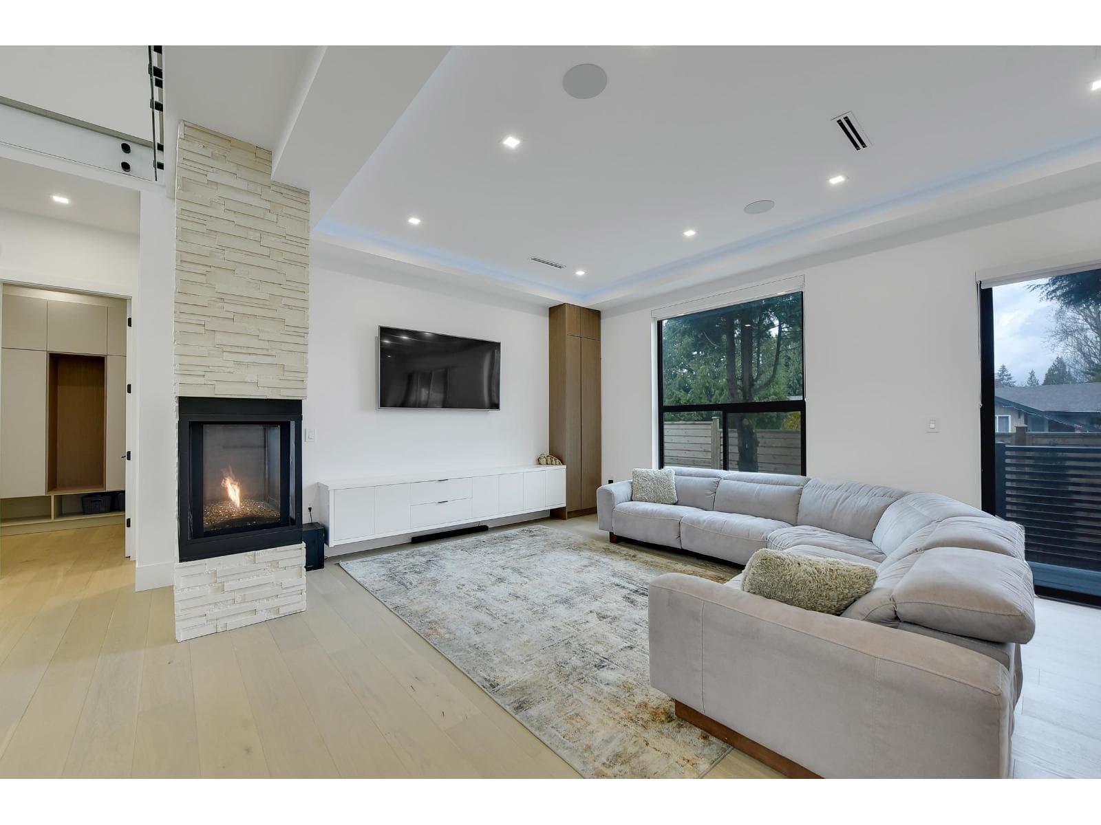 15711 ASTER ROAD, Fraser Valley — photo 3