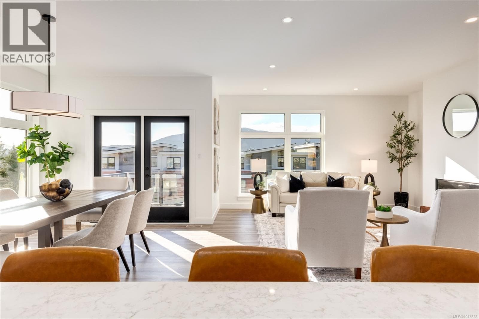 102 1220 Manzanita Pl in Departure Bay