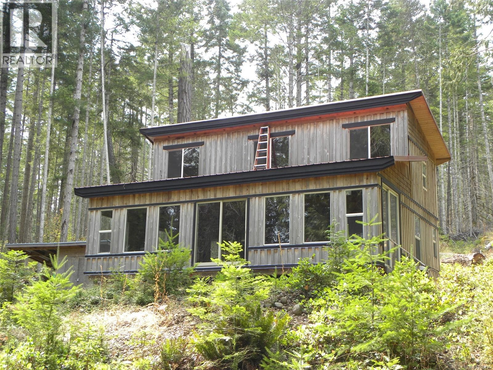 66 SPRING BAY Rd in