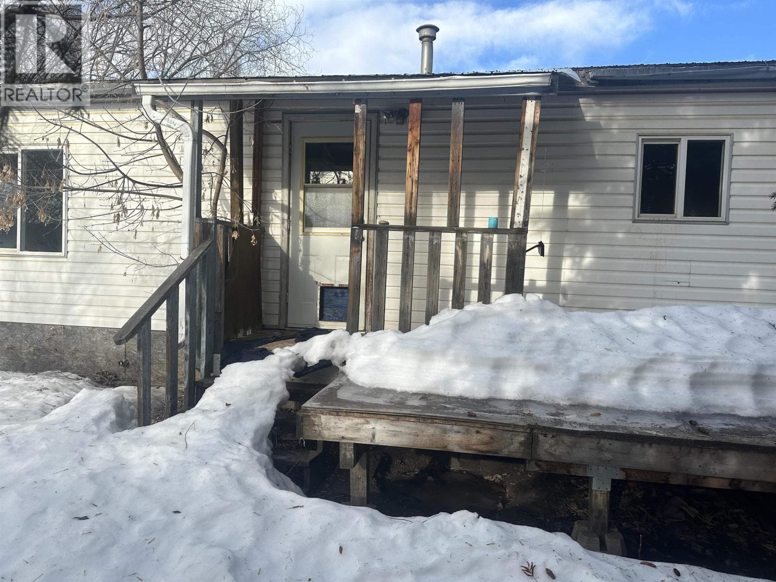 8724 75 STREET in 
