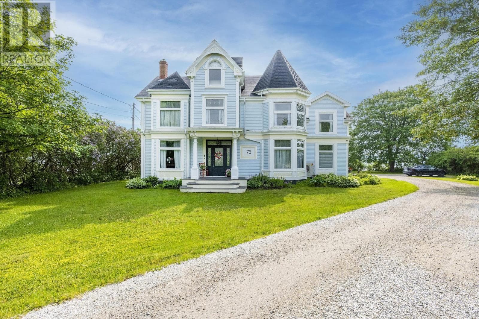 76 MONTAGUE ROW in 
