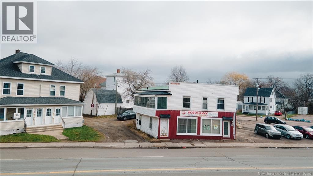 477-479 Mountain Road in 