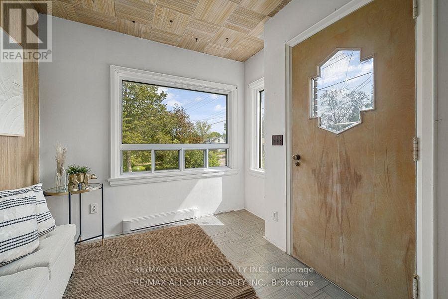61 FRANCIS STREET E — photo 5