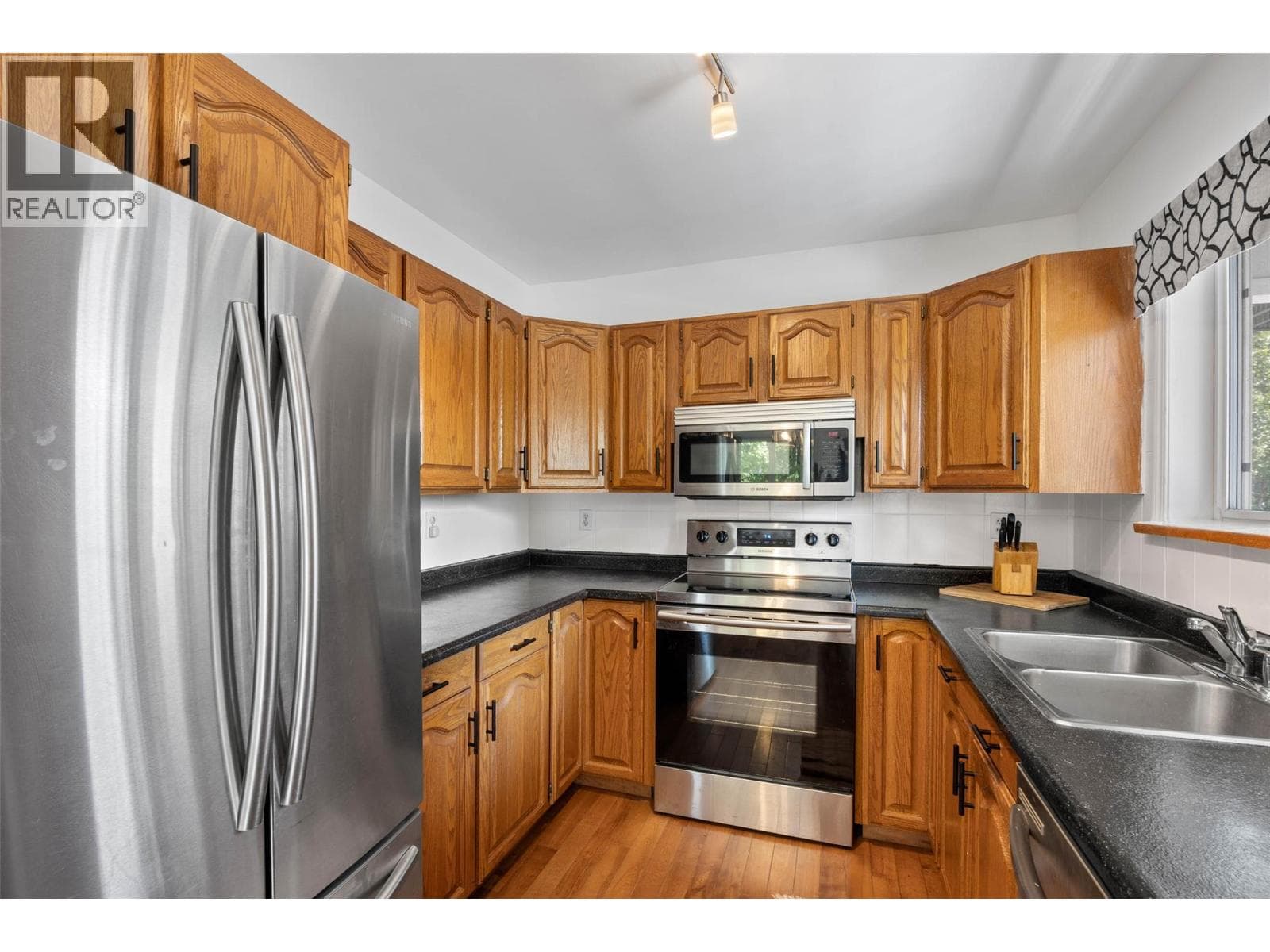 2725 VICKERS TRAIL, Interior REALTORS® — photo 4