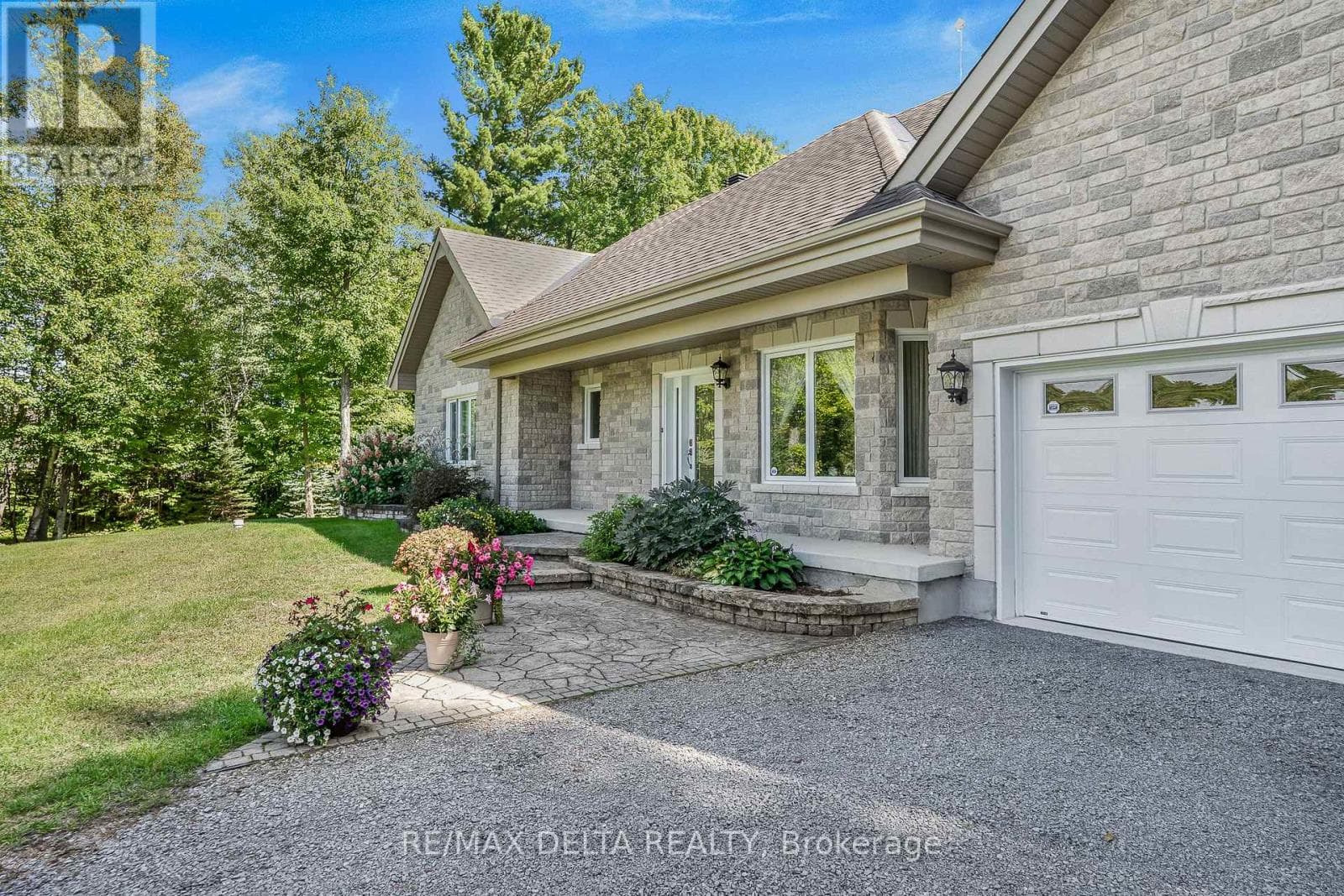 740 VINETTE ROAD, Ottawa — photo 3