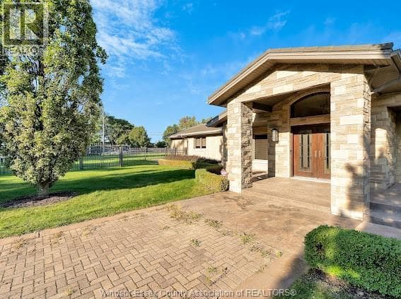 1530 RAVINE LINE, Windsor — photo 4