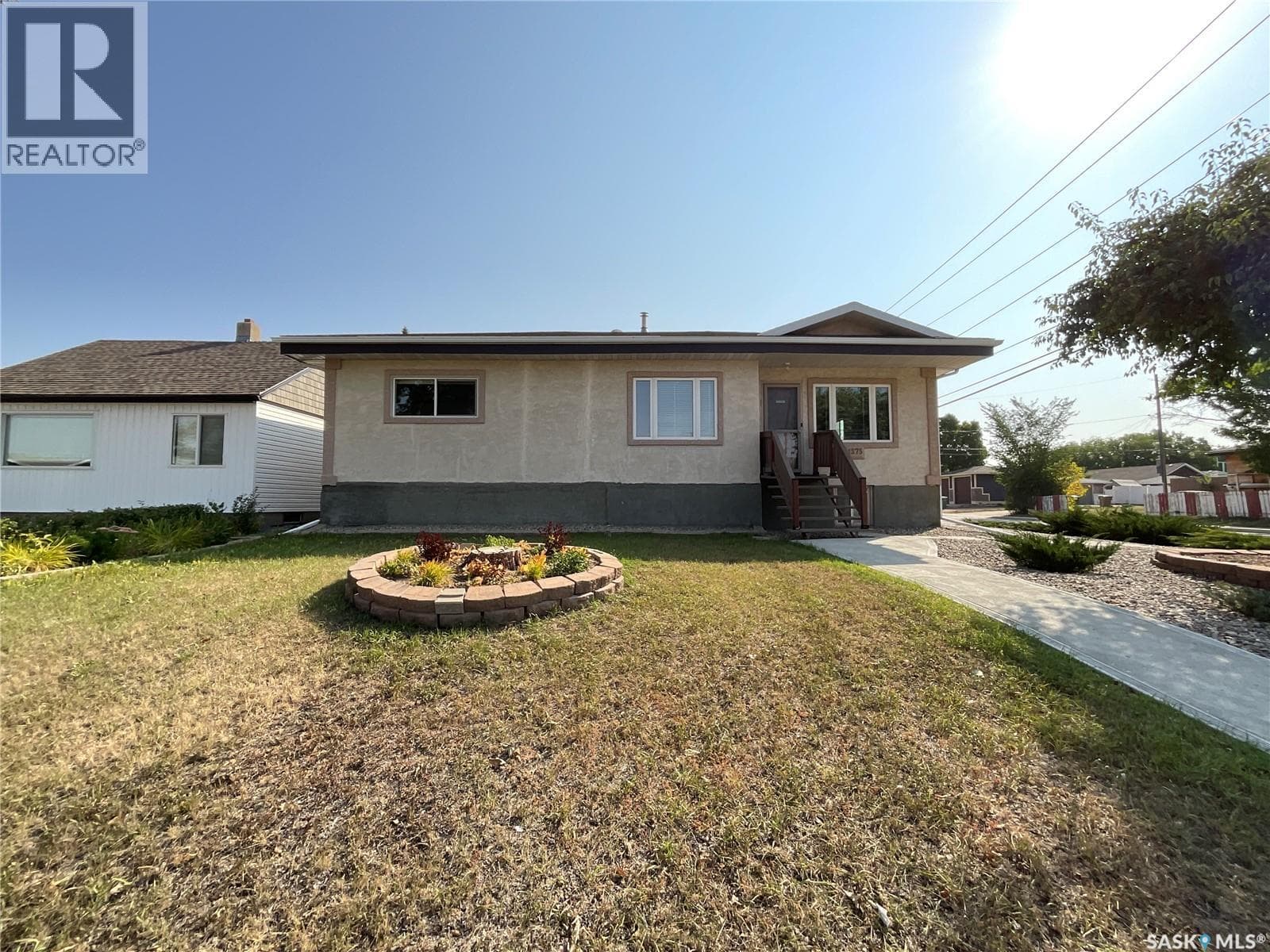 1575 LACON STREET in Glen Elm Park
