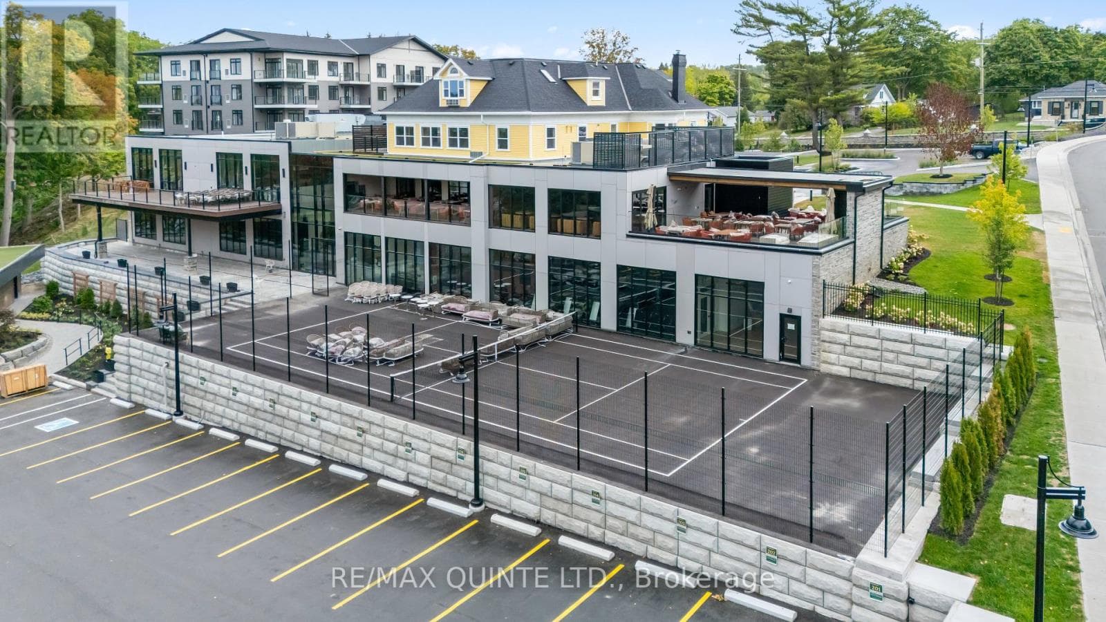 101 - 12 CLARA DRIVE, Central Lakes — photo 4