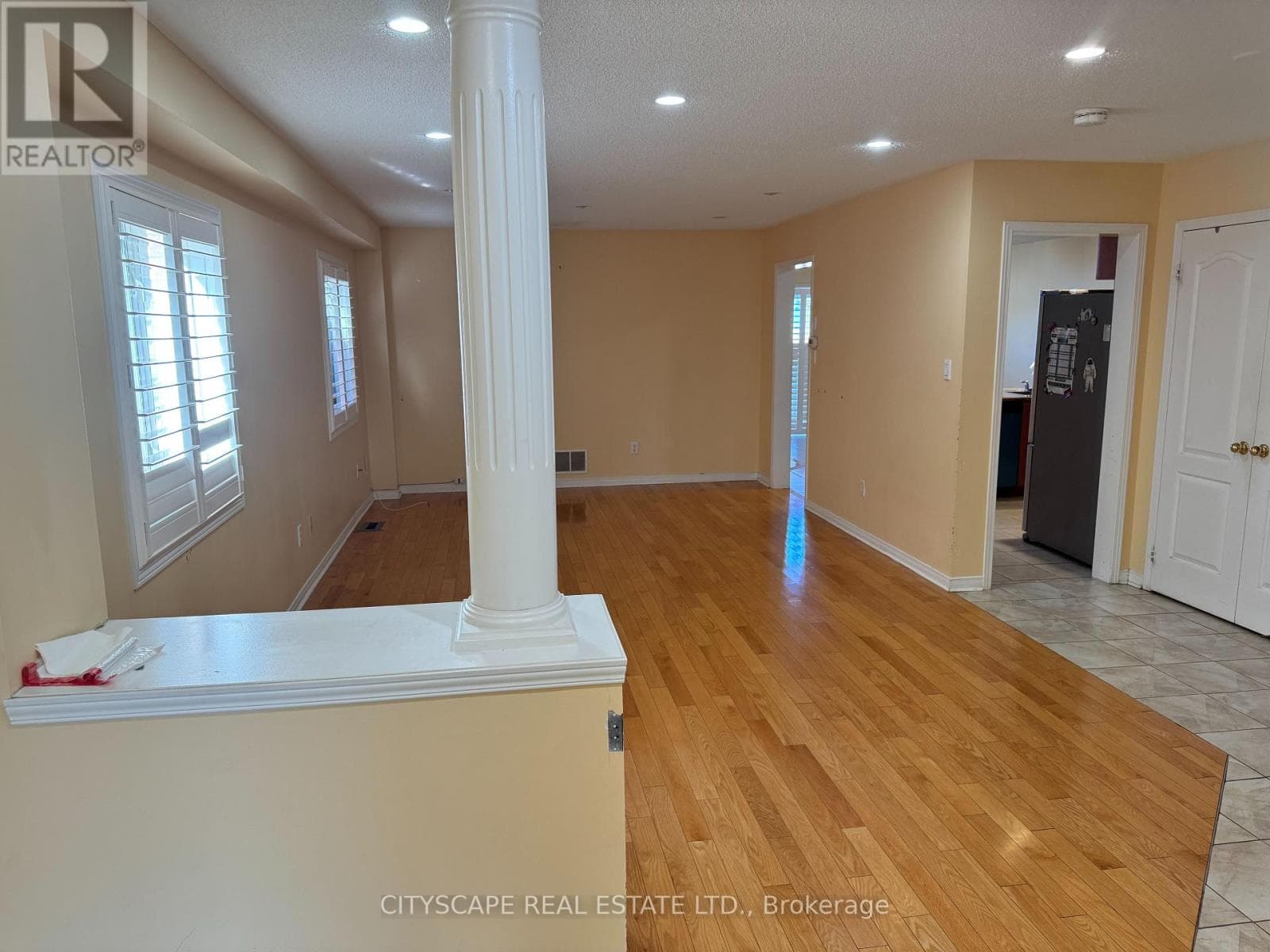 5077 DUBONET DRIVE, Toronto — photo 2