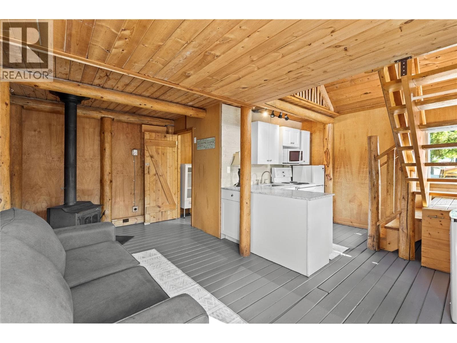 4220 BARRIERE LAKES ROAD Road Unit# 23.6, Interior REALTORS® — photo 5