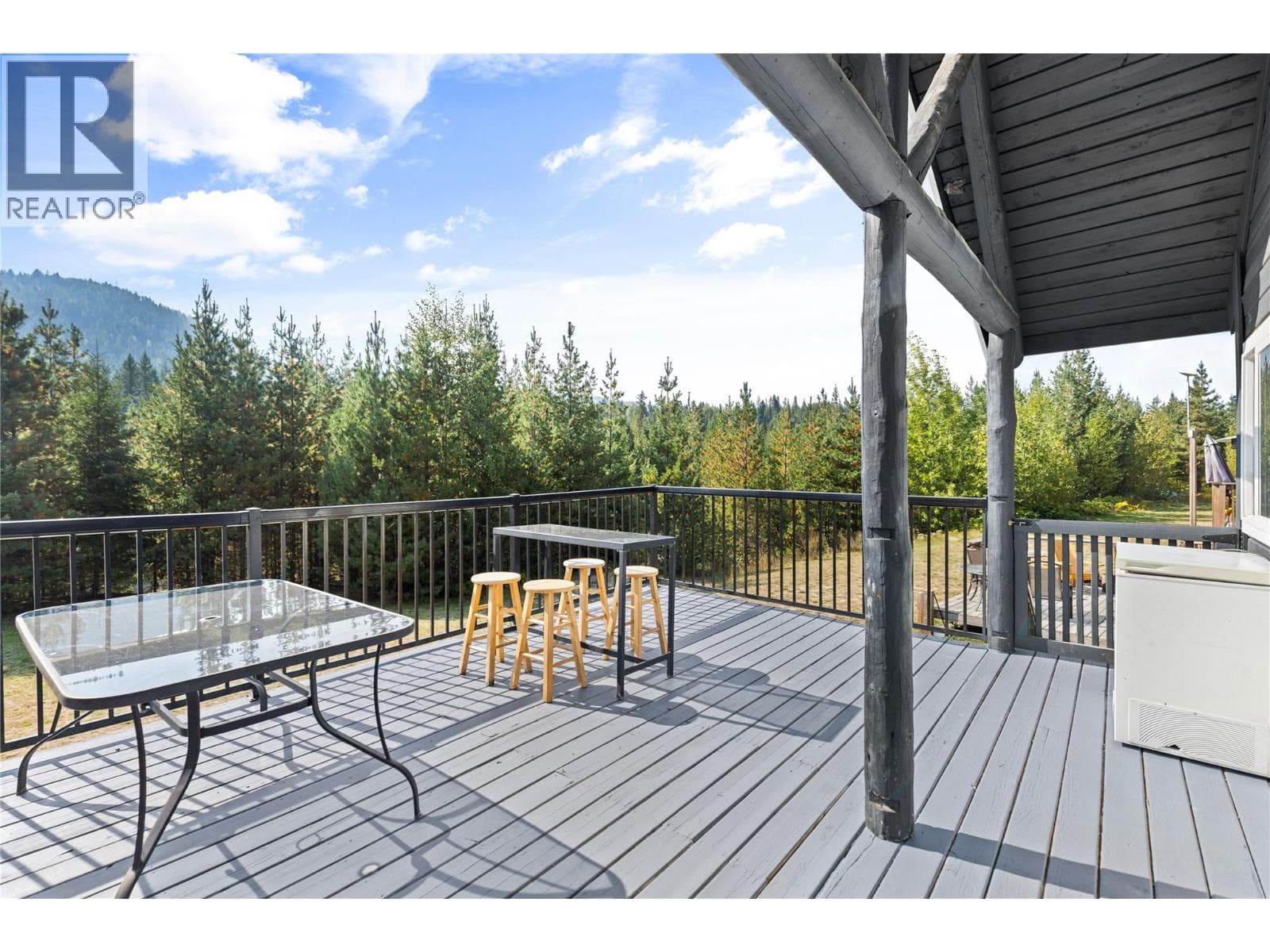 4220 BARRIERE LAKES ROAD Road Unit# 23.6, Interior REALTORS® — photo 3