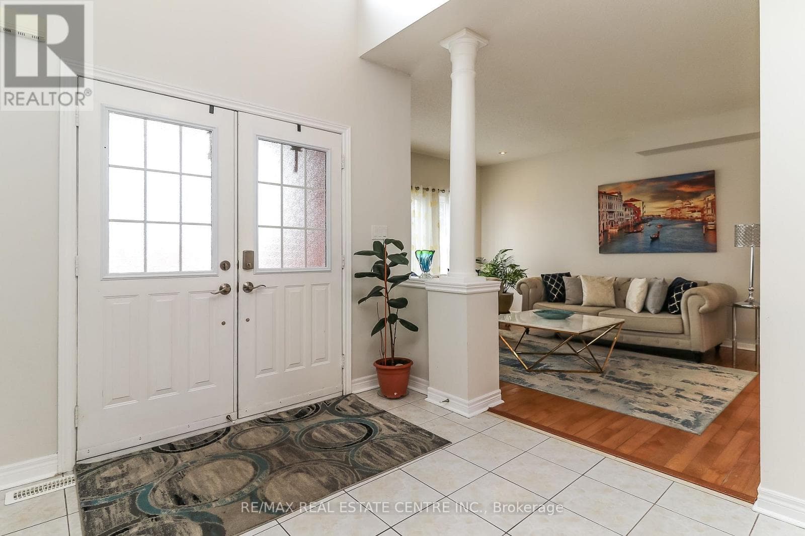1 SANDRINGHAM DRIVE, Toronto — photo 3
