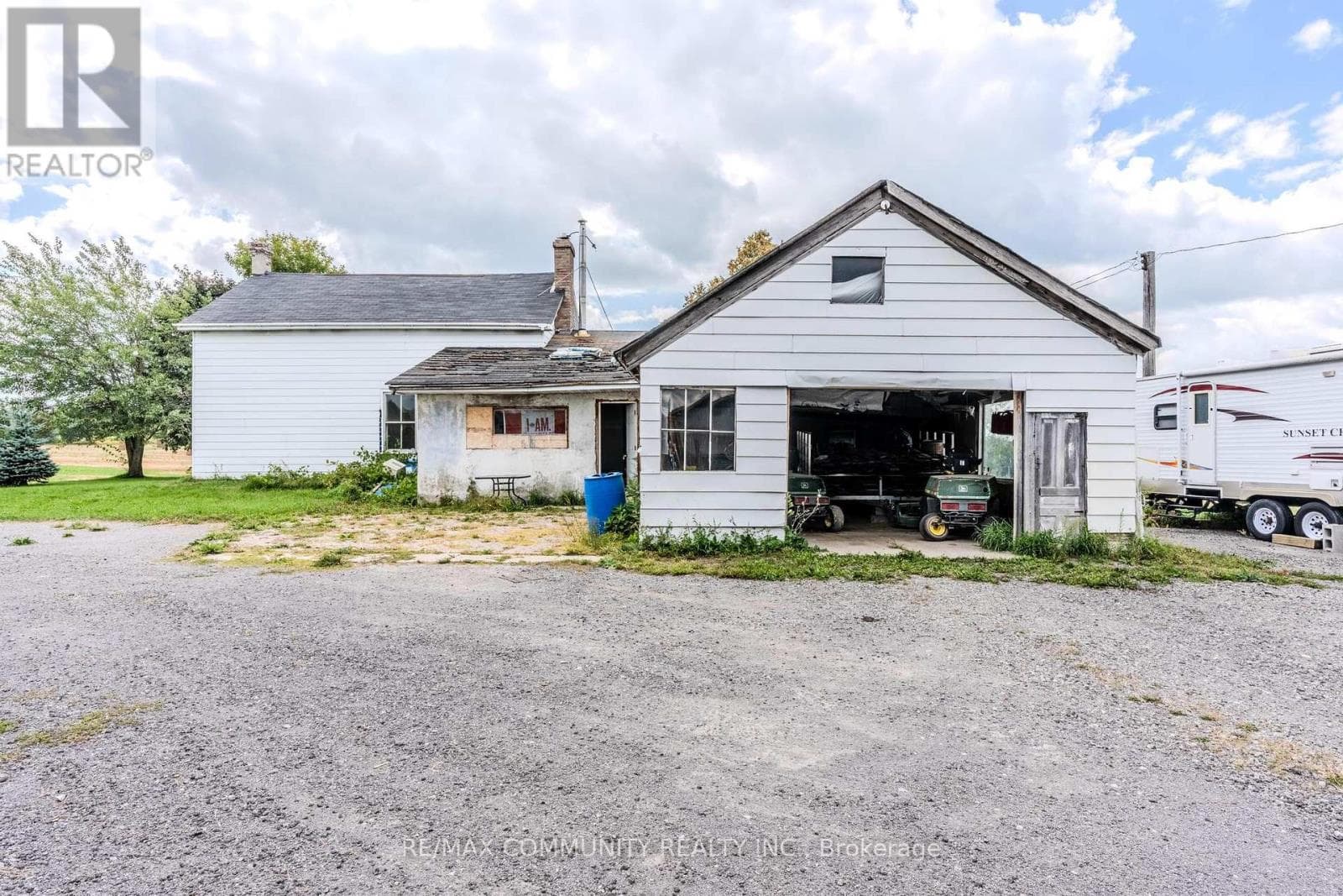 754 PORTER ROAD in Manvers