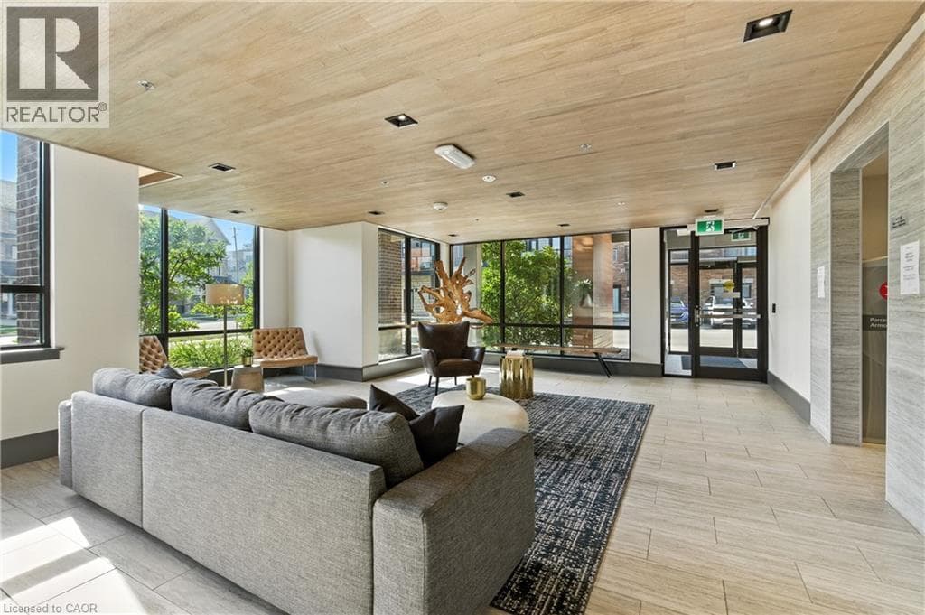 10 ESPLANADE Lane Unit# 310 — photo 4