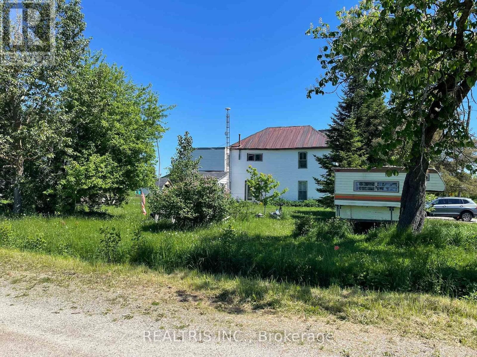 682419 260 SIDE ROAD, Toronto — photo 4