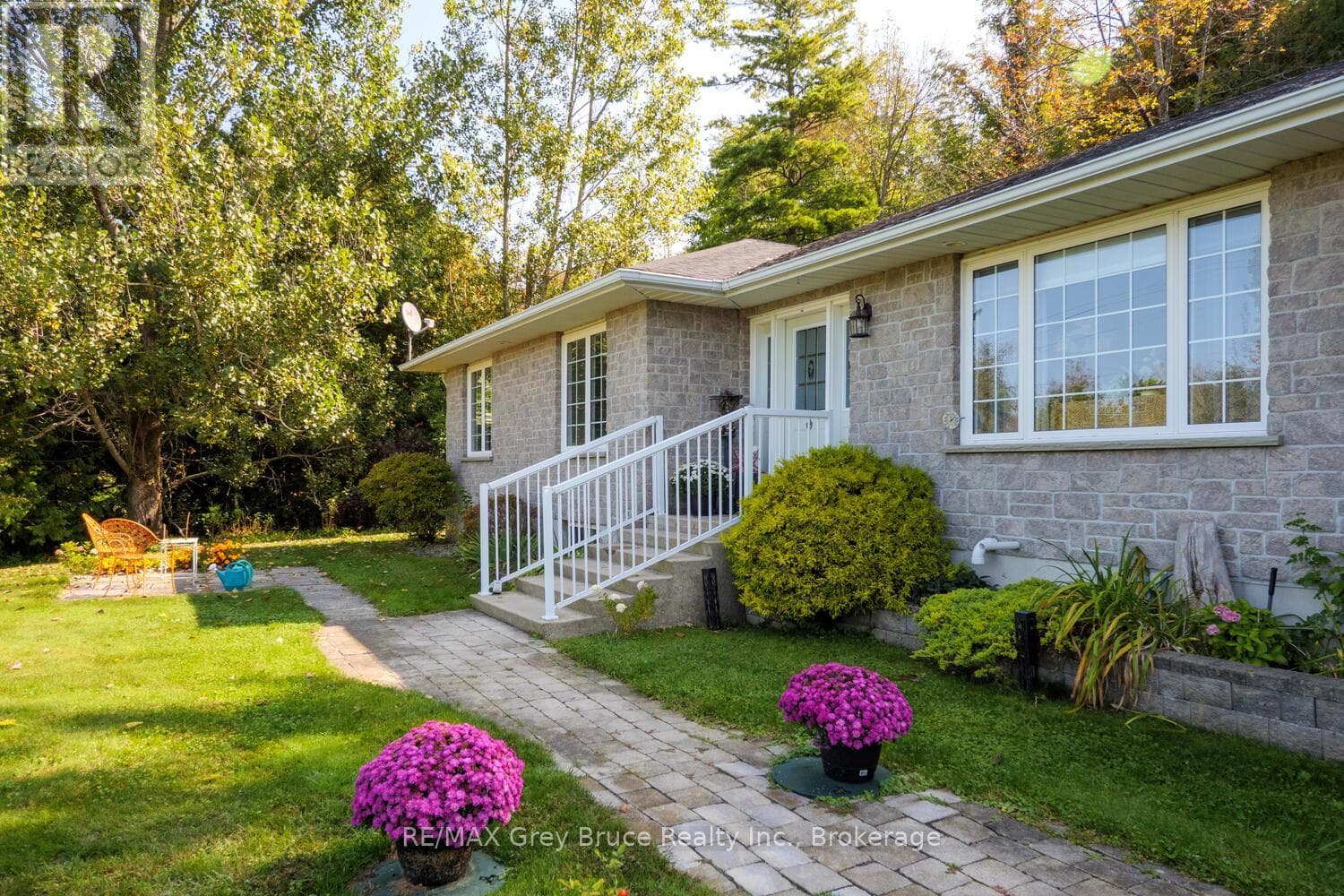 501204 GREY 1 ROAD, OnePoint — photo 4