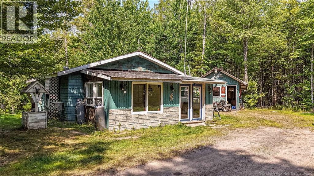 75 Waterville Road in 