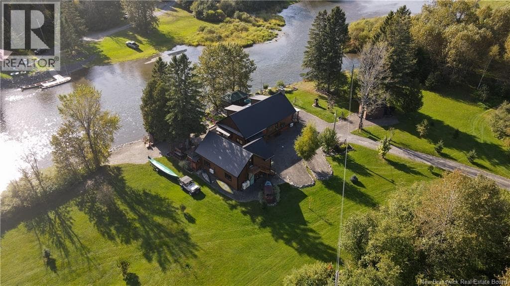 1684 RIVIERE-VERTE ROAD in 