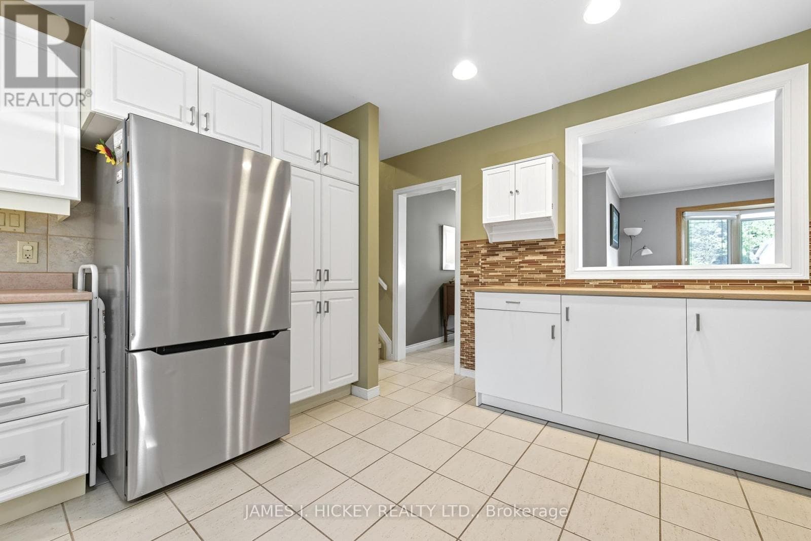 119 FRONTENAC CRESCENT, Renfrew County — photo 4