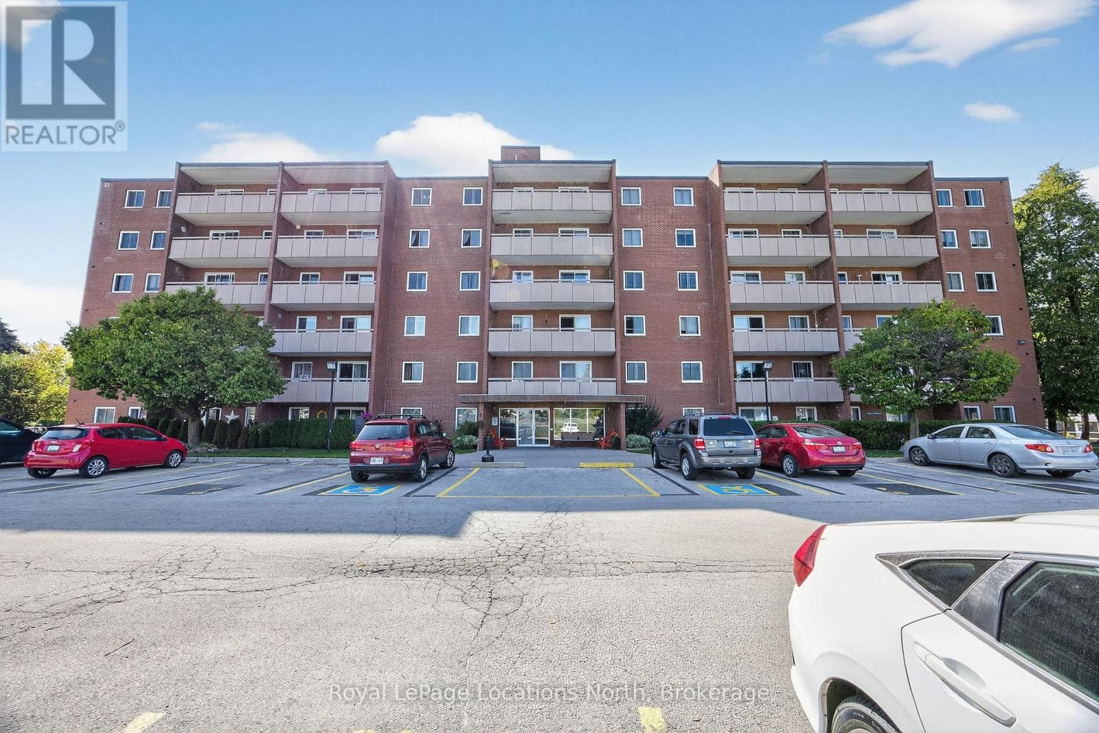 209 - 460 ONTARIO STREET, OnePoint — photo 2