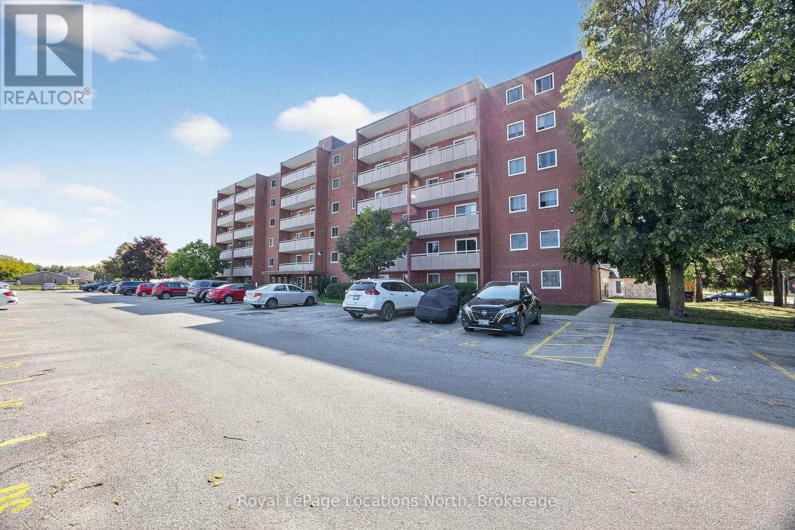 209 - 460 ONTARIO STREET, OnePoint — photo 3