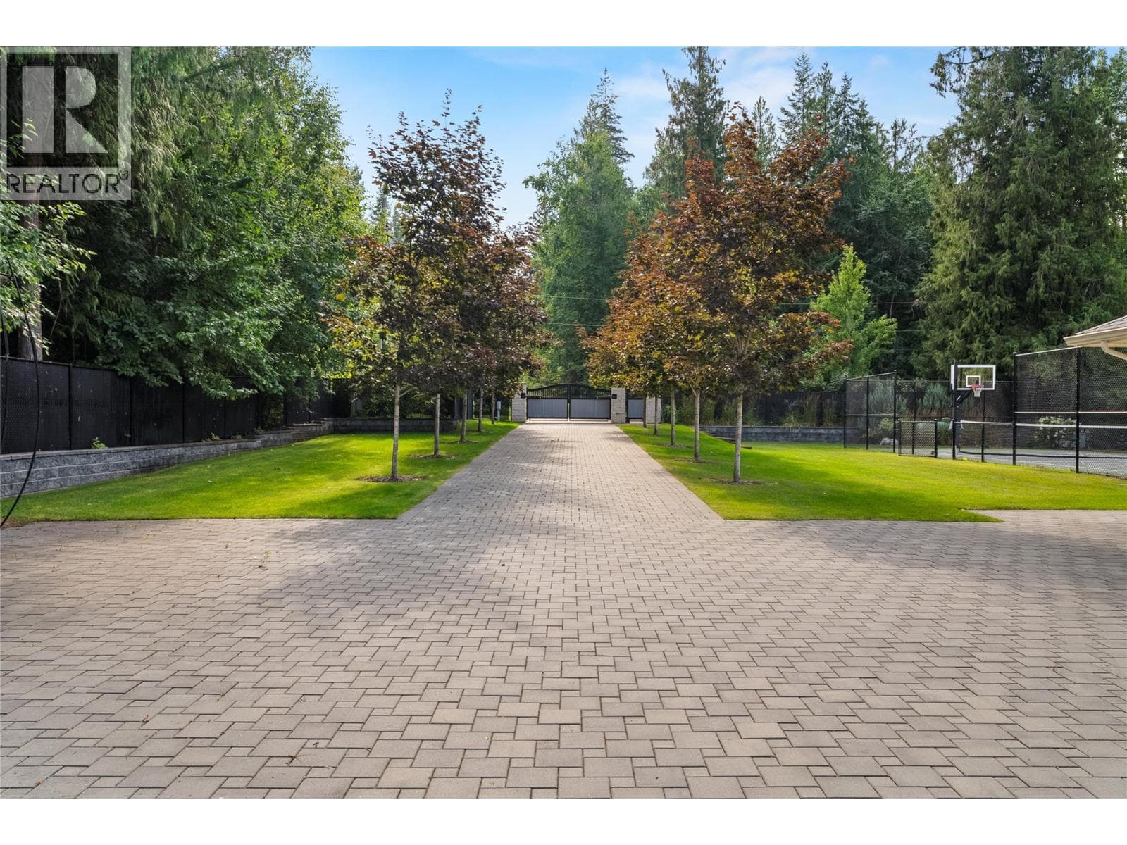 2506 WELCH PLAZA, Interior REALTORS® — photo 5