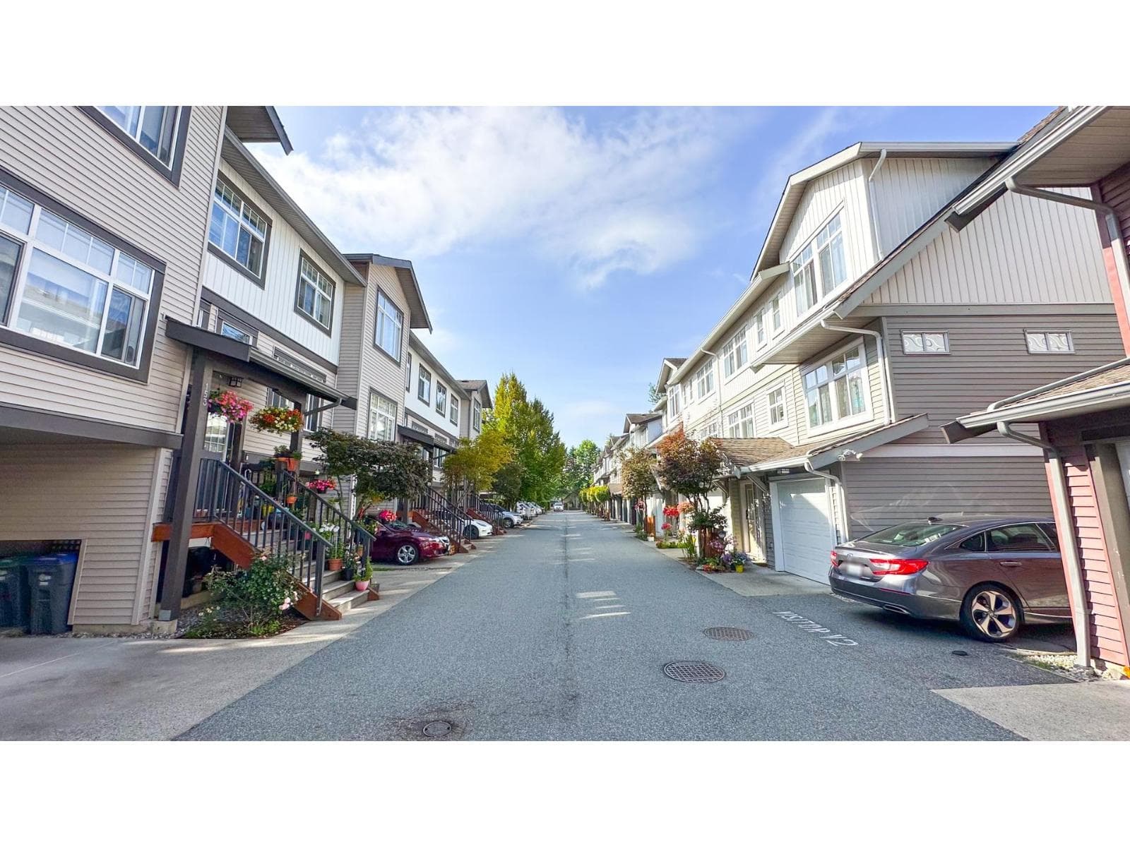 152 16177 83 AVENUE, Fraser Valley — photo 2