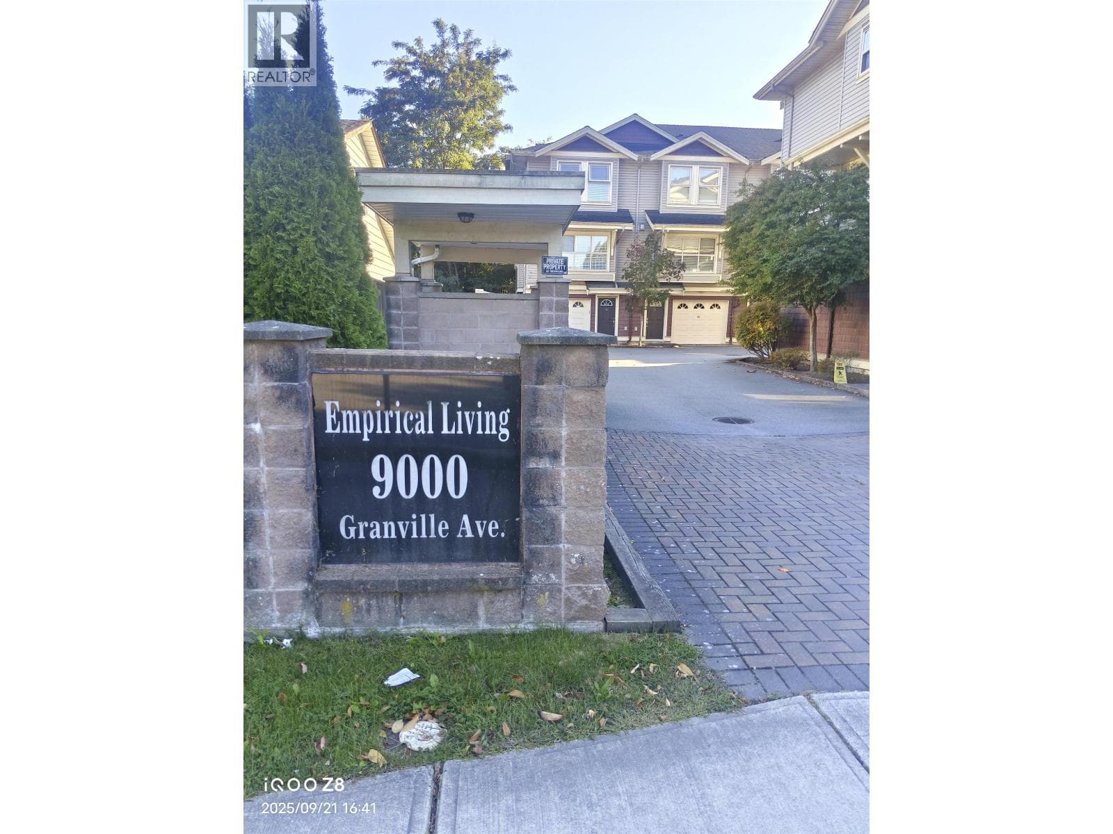 12 9000 GRANVILLE AVENUE, Greater Vancouver