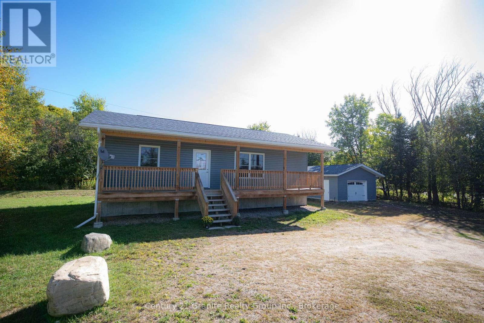 1160 KENNISIS LAKE ROAD, OnePoint — photo 2