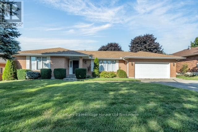 5 THOMAS AVENUE in 