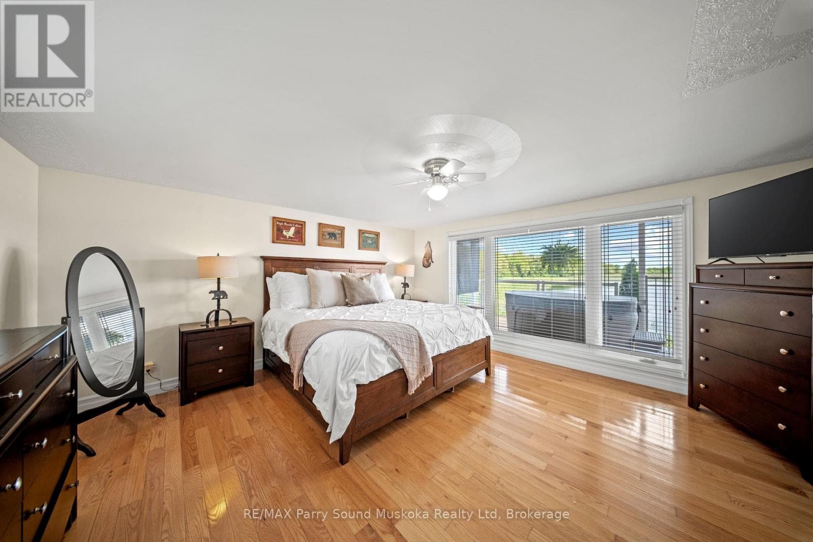 38 FORTIN DRIVE, OnePoint — photo 2