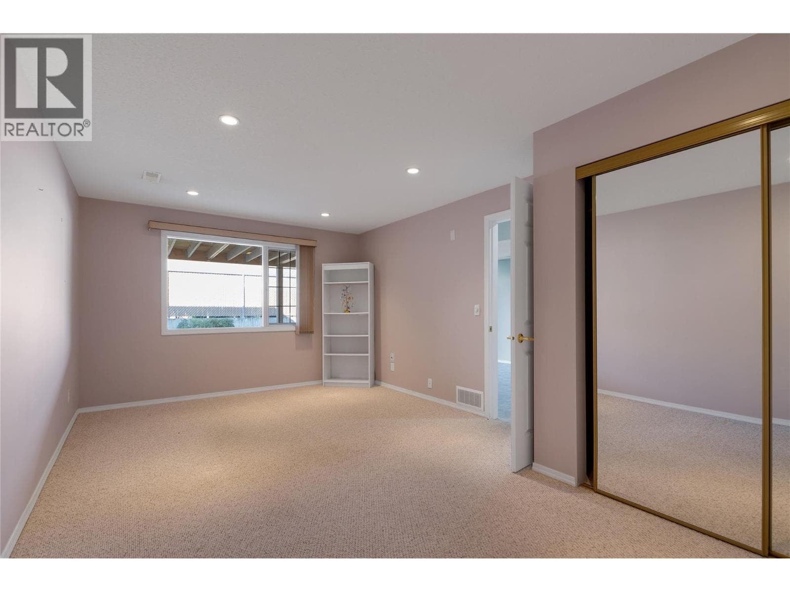 3906 PLEASANT VALLEY ROAD UNIT 10, Interior REALTORS® — photo 2