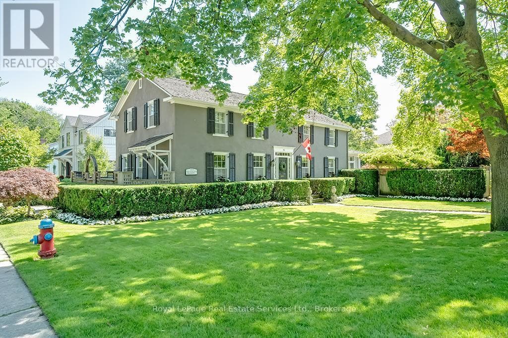 53 THOMAS STREET, Oakville-Milton — photo 2