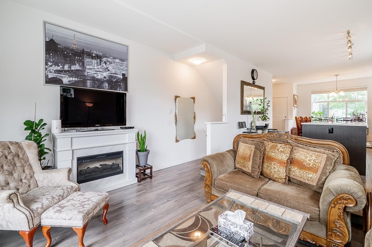 1 13636 81A AVENUE, Fraser Valley — photo 3