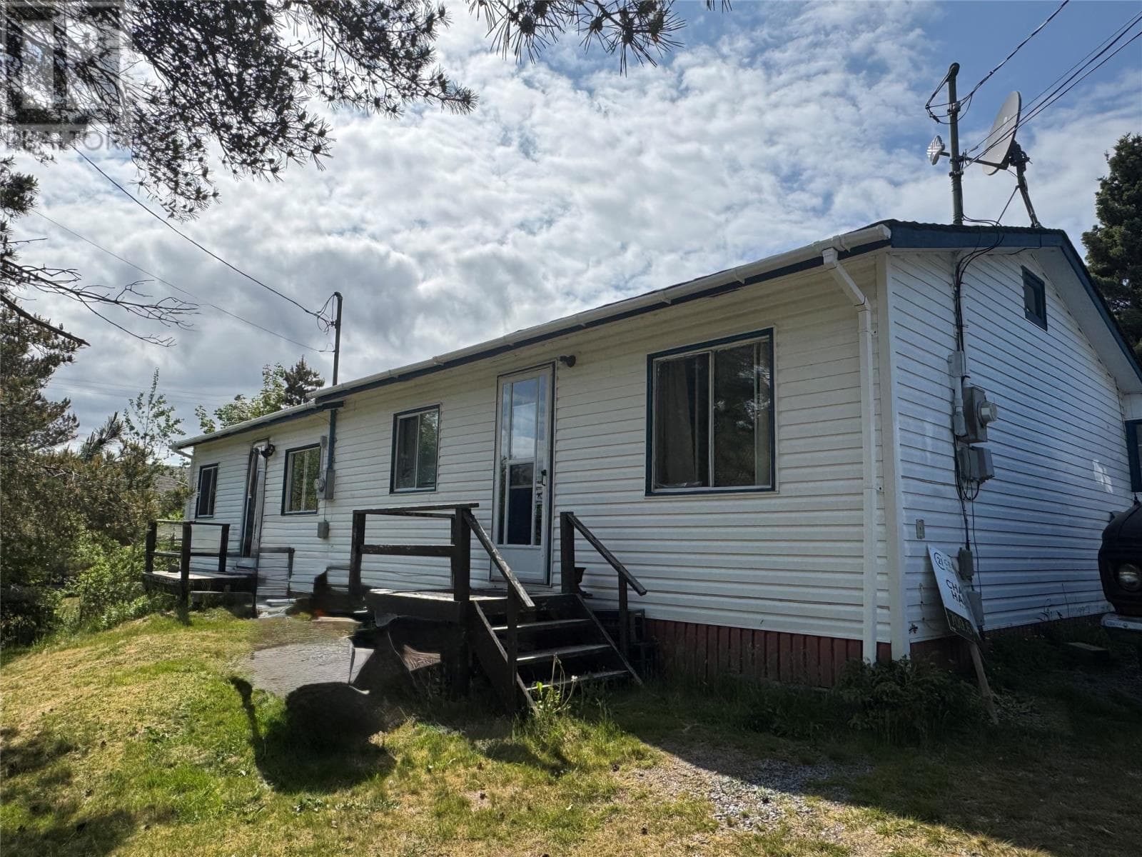 9 COLEYS POINT SOUTH ROAD in 