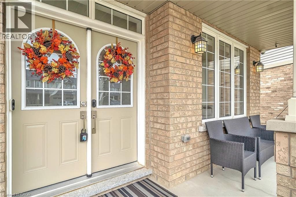 237 KINSMAN DRIVE — photo 4